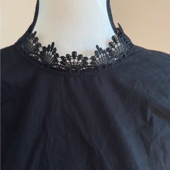 Top H&M Black Boxy Embellished Blouse with Mandarin Collar and open back size M - Picture 5 of 12